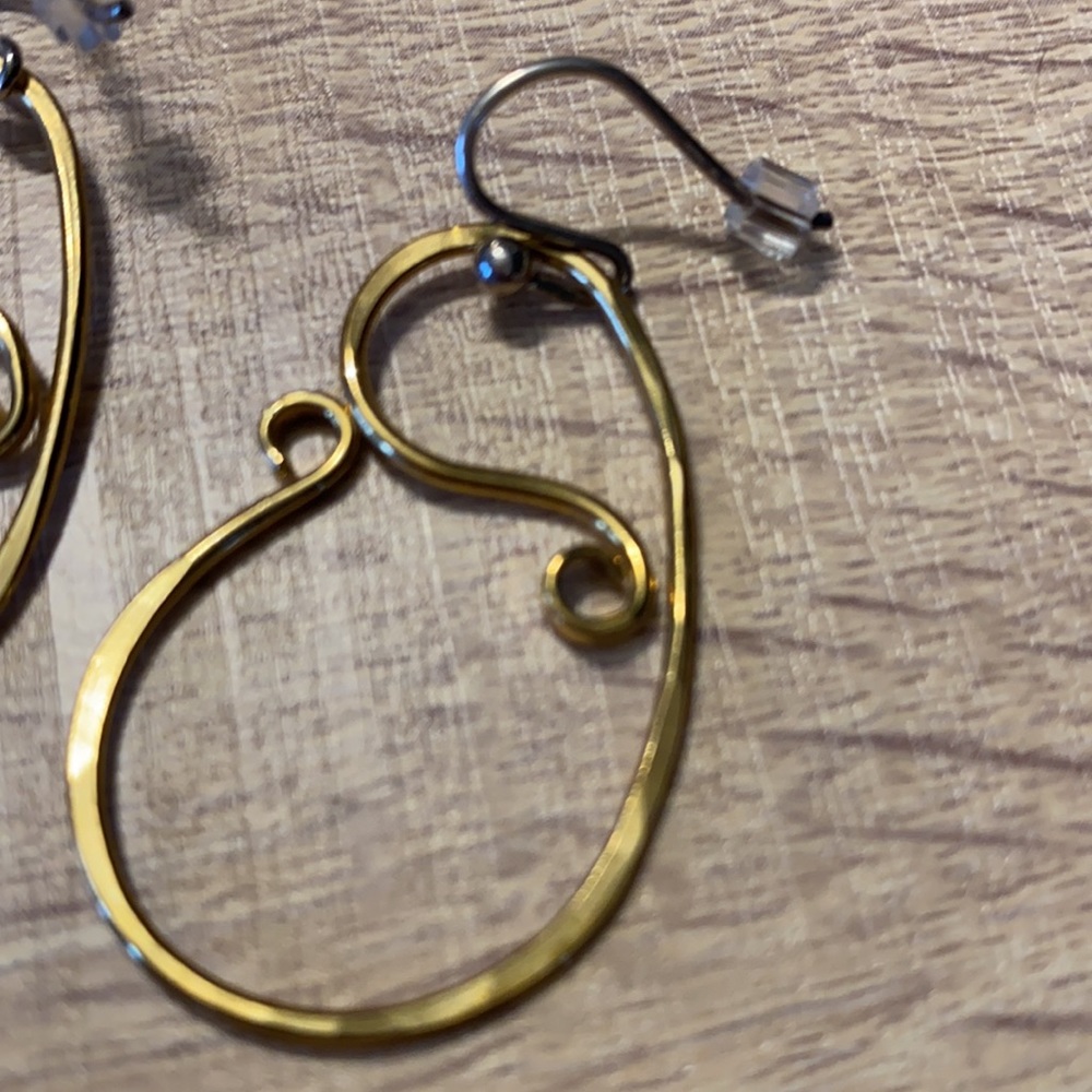 Earrings - Picture 2 of 4